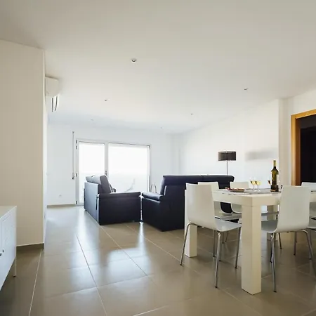 Apartment Carmona - By Sch