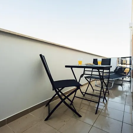 Carmona - By Sch Apartment