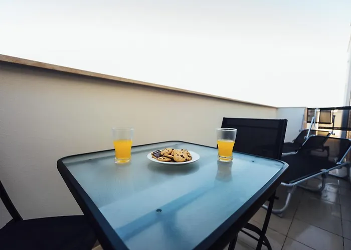 Carmona - By Sch Apartmán