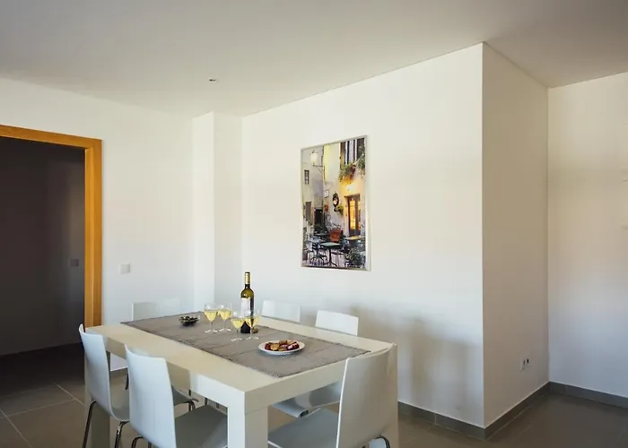 Apartmán Carmona - By Sch *